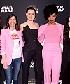 103118493_picturepub-daisy-ridley-004.jpg