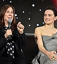 129123208_picturepub-daisy-ridley-001.jpg
