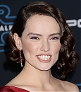 130239871_picturepub-daisy-ridley-001.jpg