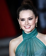 55817516_daisy-ridley-19.jpg