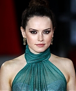 55817523_daisy-ridley-20.jpg