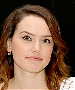 56115424_picturepub-daisy-ridley-005.jpg