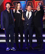57465638_daisyridley009.jpg