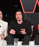 58366193_picturepub-daisy-ridley-003.jpg