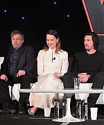 58366299_picturepub-daisy-ridley-025.jpg