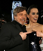 58827320_daisy-ridley-32.jpg