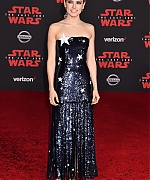 58830073_daisy-ridley-38.jpg