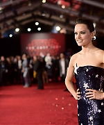58830095_daisy-ridley-53.jpg