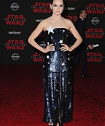 58869813_daisy-ridley-87.jpg