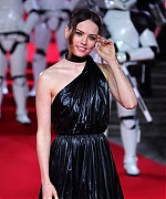 59074989_daisy-ridley-04.jpg