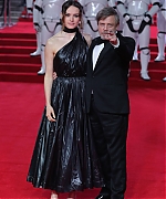 59075147_daisy-ridley-17.jpg