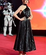 59076676_daisy-ridley-30.jpg