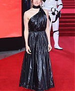 59137224_daisy-ridley-84.jpg