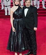 59137262_daisy-ridley-92.jpg