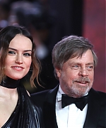 59137263_daisy-ridley-93.jpg