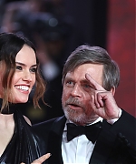 59137264_daisy-ridley-94.jpg
