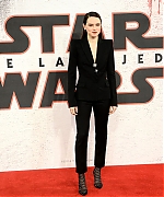 59145017_daisy-ridley-15.jpg