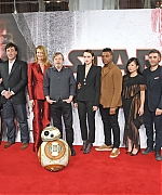 59145099_daisy-ridley-28.jpg