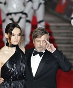 59154016_daisy-ridley-115.jpg