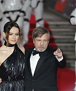 59154029_daisy-ridley-116.jpg
