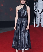 59154193_daisy-ridley-166.jpg