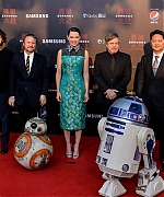 59647837_picturepub-daisy-ridley-010.jpg