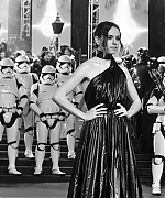 60905104_daisy-ridley-184.jpg