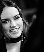 60905110_daisy-ridley-185.jpg