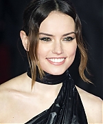 60905172_daisy-ridley-216.jpg