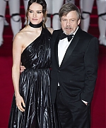 60905175_daisy-ridley-219.jpg
