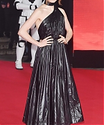 60905191_daisy-ridley-236.jpg