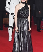 60905192_daisy-ridley-237.jpg