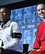 64948318_daisy-ridley-47.jpg