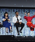 64948338_daisy-ridley-63.jpg
