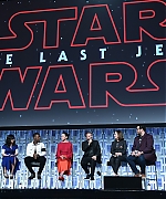 64948344_daisy-ridley-68.jpg
