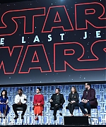 64948347_daisy-ridley-69.jpg