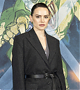 Daisy-Ridley-001~7.jpg