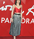 Daisy-Ridley-046~1.jpg