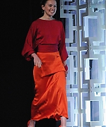 Daisy-Ridley_-The-Last-Jedi-Press-Line---Star-Wars-Celebration--02.jpg