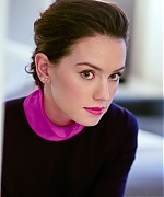 Daisy-Ridley_-The-New-York-Times-Photoshoot-2015--01.jpg