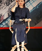 Filename=Daisy_RIdley_-_Shanghai_12_28_2015-14.jpg
Filesize=335KiB
Dimensions=1367x2048
Date added=Nov 25, 2017 Daisy_RIdley_-_Shanghai_12_28_2015-14.jpg