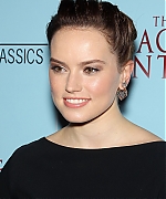 Picture_Pub_Daisy_Ridley_07~1.jpg