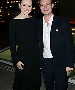 Picture_Pub_Daisy_Ridley_07~2.jpg