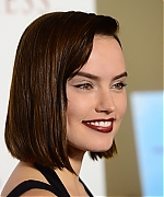 Picture_Pub_Daisy_Ridley_09~1.jpg