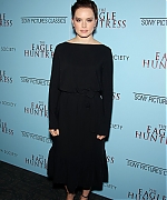 Picture_Pub_Daisy_Ridley_14~1.jpg