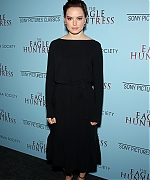 Picture_Pub_Daisy_Ridley_15~1.jpg