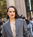 daisy-ridley-045~0.jpg
