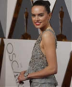 daisy-ridley-88th-academy-awards-022816-image-001.jpg