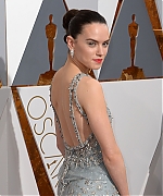 daisy-ridley-88th-academy-awards-022816-image-015.jpg