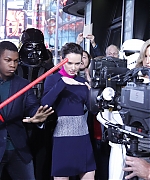 daisy-ridley-good-morning-america-120215-image-011.jpg